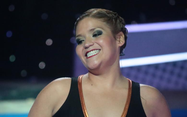 Detienen a cantante Katherine Orellana tras ser acusada de violencia intrafamiliar Detienen a cantante Katherine Orellana tras ser acusada de violencia intrafamiliar