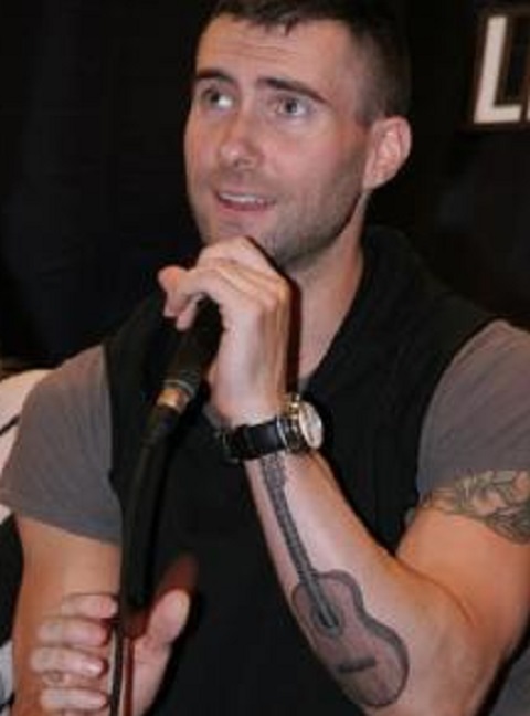 Los Tatuajes De Adam Levine