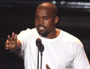 Fan denuncia a Kanye West por "engaño"