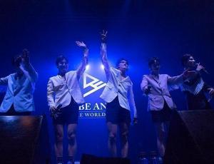 Los chicos de A.C.E conectaron con las Choices en su primer concierto en Chile