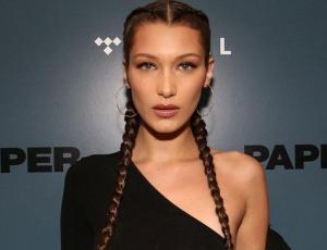 Bella Hadid trae de regreso el pantalón a la cadera