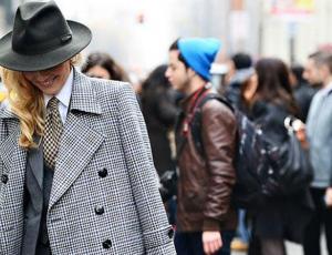 ¿Y si pruebas usando un blazer masculino?