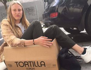 Coco Kate, la musa inspiradora de Vetements se desahoga para Vogue