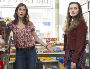 Madre de Hannah Baker en "13 Reasons Why" revela qué pasara en la segunda temporada