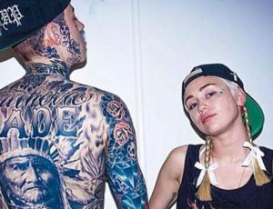 El desconocido hermano de Miley Cyrus que arrasa en redes sociales