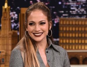 Jennifer Lopez subió una foto junto a su nuevo novio y la borró