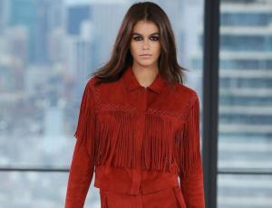 Longchamp resalta el estilo "Boho" en la NYFW