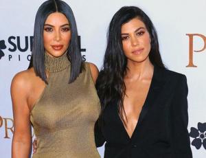 Kim y Kourtney muestran el boom de las camisas grandotas