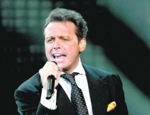 Luis Miguel anuncia tercer concierto en Chile
