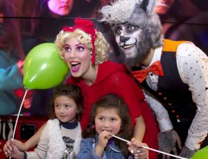 Famosos fueron con sus hijos al estreno de “Lana y el Lobo”