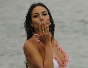 Así fue la sexy sesión de fotos de Lisandra Silva