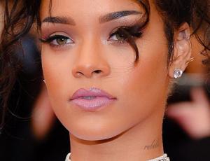 ¡Rihanna aparece de nuevo con jugador del Real Madrid!