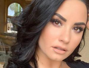 Demi Lovato explica por qué no se suma al #10YearsChallenge