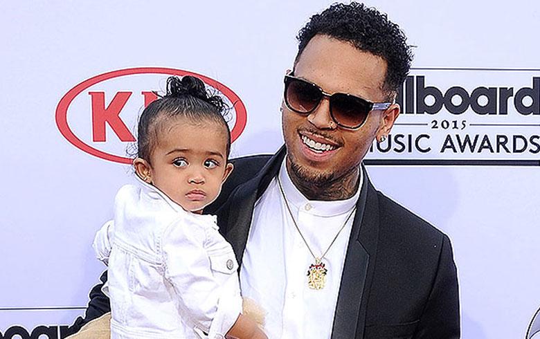 Chris Brown Es Criticado Por Presumir Regalo Que Le Hizo A Su Hija De Tres Anos