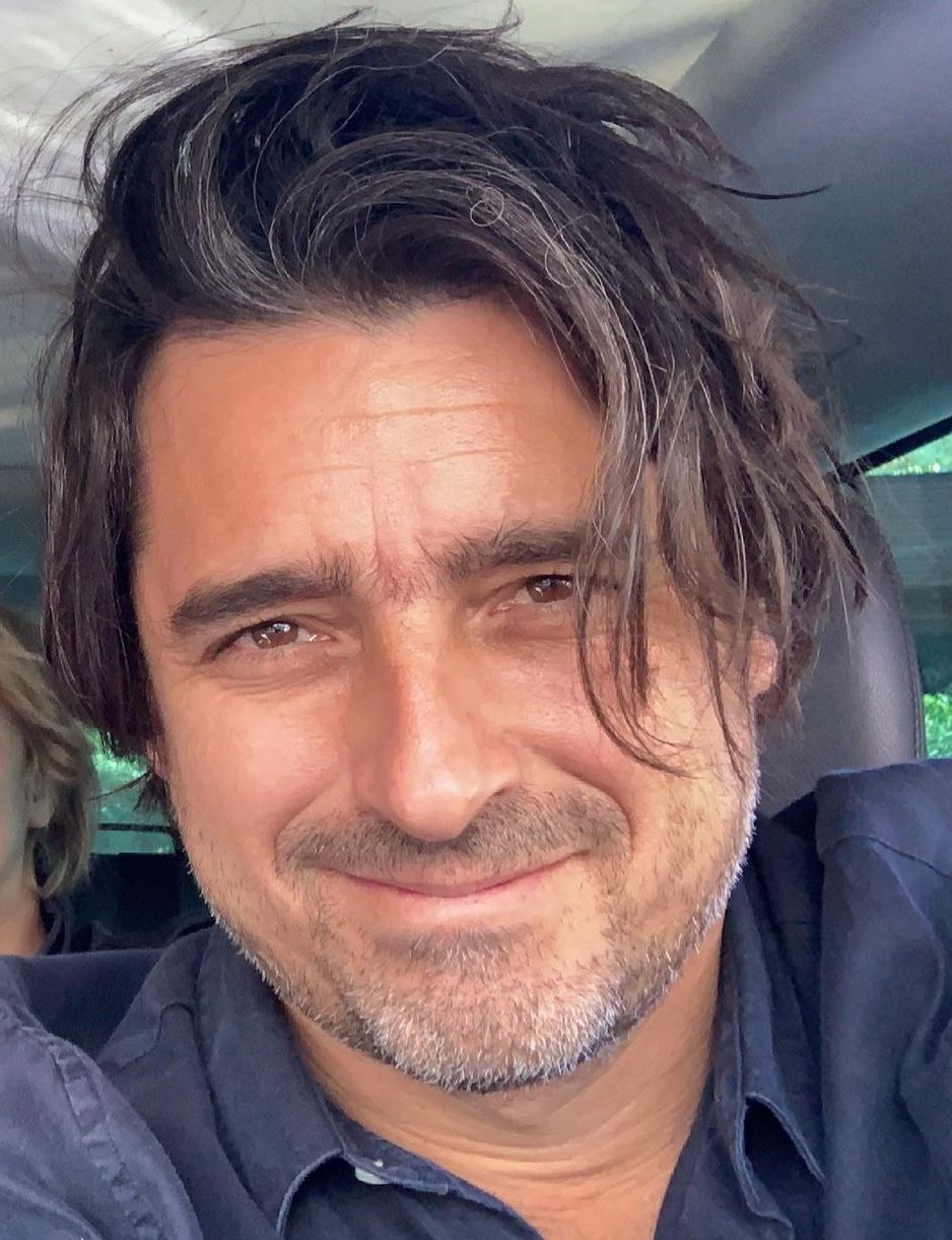 Zabaleta enseña su nuevo look y celebra especial fecha