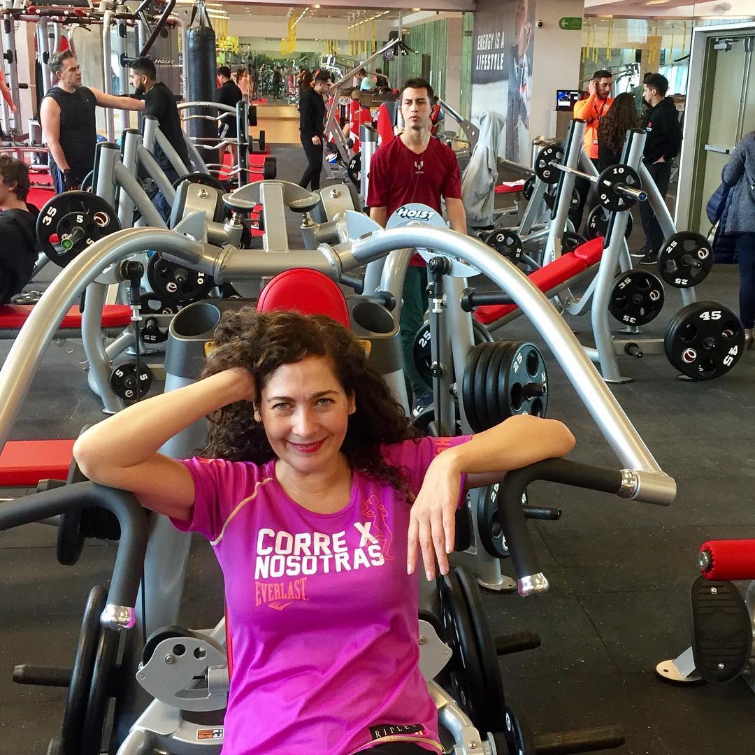 Actriz Alejandra Herrera se desnuda a sus 49 años para sexy foto