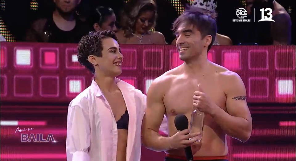 Kike Faúndez y Melissa Briones conquistan al jurado con topless incluido