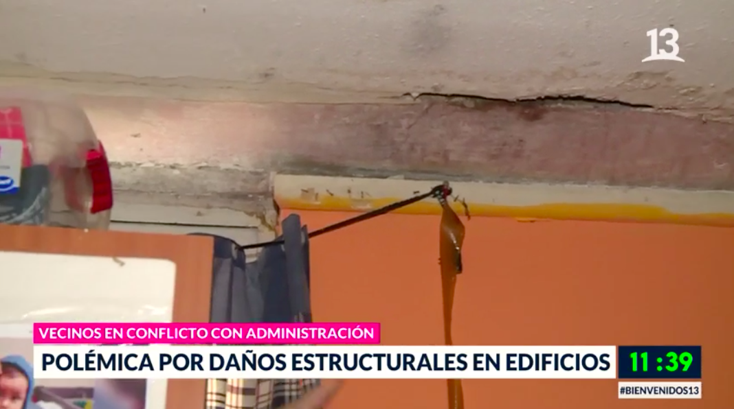 Vecinos de Las Condes denuncian daños estructurales en edificios