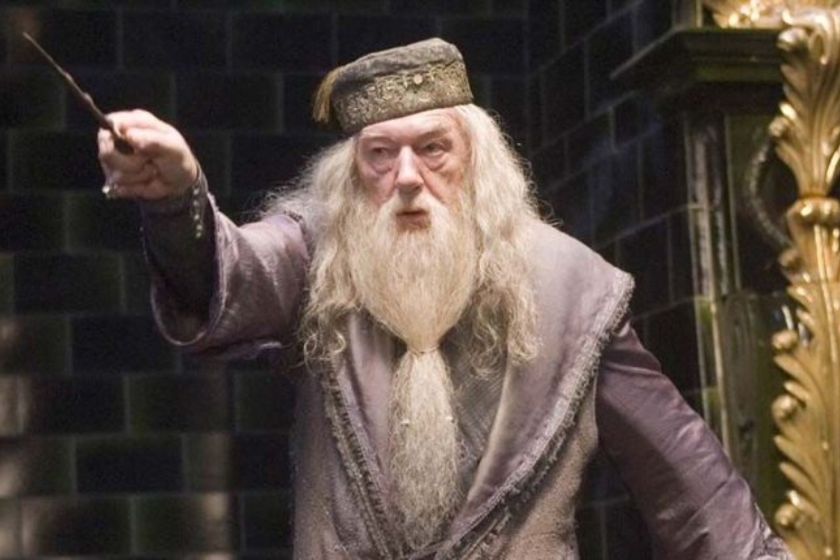 Michael Gambon interpretando a Albus Dumbledore 