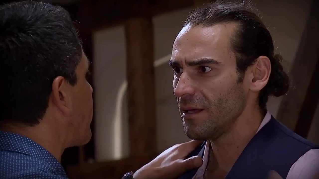 Pacto de Sangre / Capítulo 111 / Raimundo decide entregarse Pacto de Sangre / Capítulo 111 / Raimundo decide entregarse