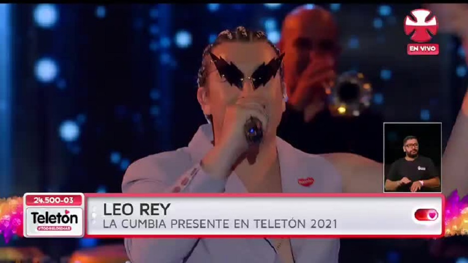 Leo Rey generó ola de memes con su look en Teletón 2021