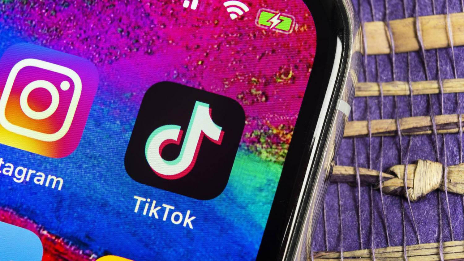 Cómo hacer para ver videos en TikTok sin distraerte