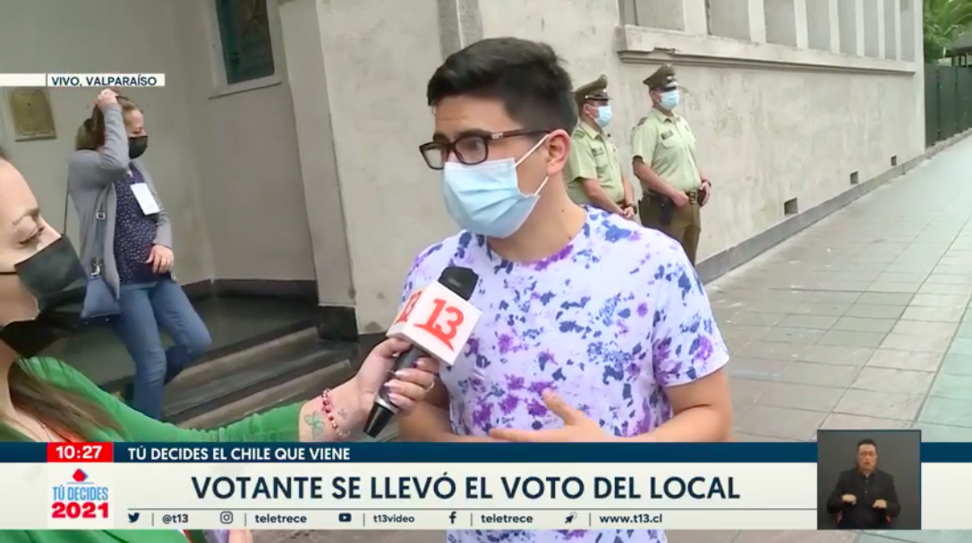 ¡Insólito! Elector se llevó voto de local en Valparaíso