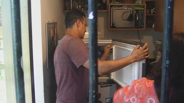 Los técnicos de refrigeradores también estuvieron a prueba