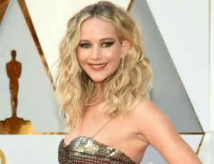 Jennifer Lawrence se deja ver junto a su nueva pareja