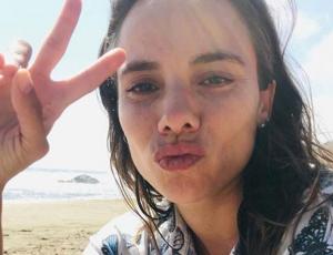 María Gracia Omegna lució su abultada pancita en la premiere de “Araña”