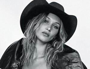 Bella Hadid impacta con sensual body