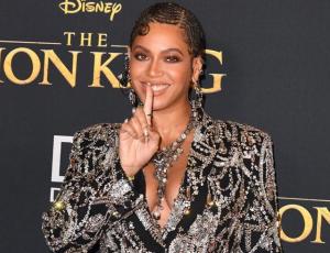 El impecable look de Beyoncé y su hija en la premiere de “El Rey León”