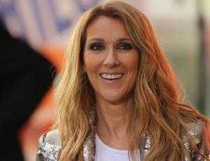 Celine Dion luce infartante y coqueta junto a un amigo de 34 primaveras