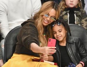 Hija de Beyoncé sorprende con cambio de look