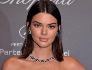 Kendall Jenner confiesa por qué no posa con sus hermanas