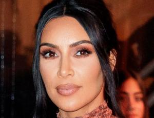 Kim Kardashian lleva el animal print al extremo