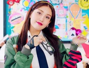 Somi debuta como solista con la canción "Birthday"