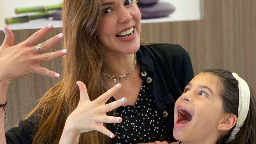 Carolina Mestrovic Muestra El Cumpleanos Virtual De Su Hija Con Mario Velasco See more of carolina mestrovic on facebook. su hija con mario velasco