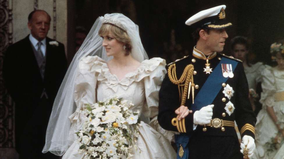 The Crown Revela Como Se Vera Lady Di En Su Vestido De Novia