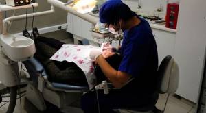 Salud dental en crisis: faltan dentistas en servicio público