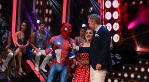 Sensual Spiderman, Martín Cárcamo y Xiomara Herrera