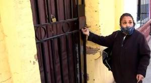 Mujer denuncia que arrendatario se tomó su casa y le debe 4 millones