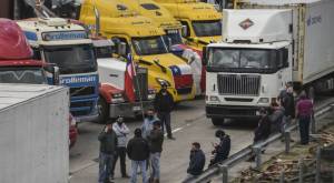 Camioneros bloquean rutas en Antofagasta por asesinato de compañero