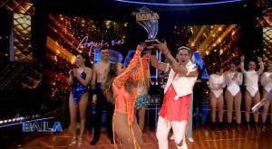Xiomara Herrera y Pancho Solar se alzan como los ganadores de la segunda temporada de "Aquí se baila"