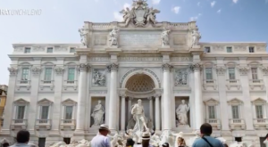 Paula nos mostró la Fontana di Trevi y el Panteón en Roma