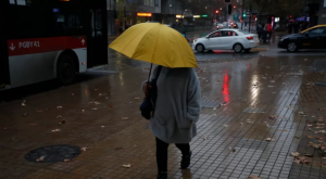 Adelantan las lluvias para este miércoles en Santiago: ¿A qué hora caen las primeras gotitas?