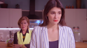 Capítulo 49 / Meche convence a Mabel de guardar silencio