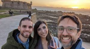 Siempre hay un Chileno / Quinta temporada / Capítulo 4 / Porto