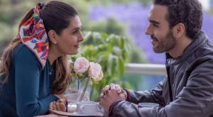 Canal 13 estrenará “Si nos dejan”: teleserie abordará el romance entre una mujer mayor y un hombre menor