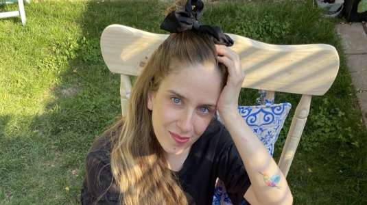 Alison Mandel compartió potente mensaje sobre su figura post-parto